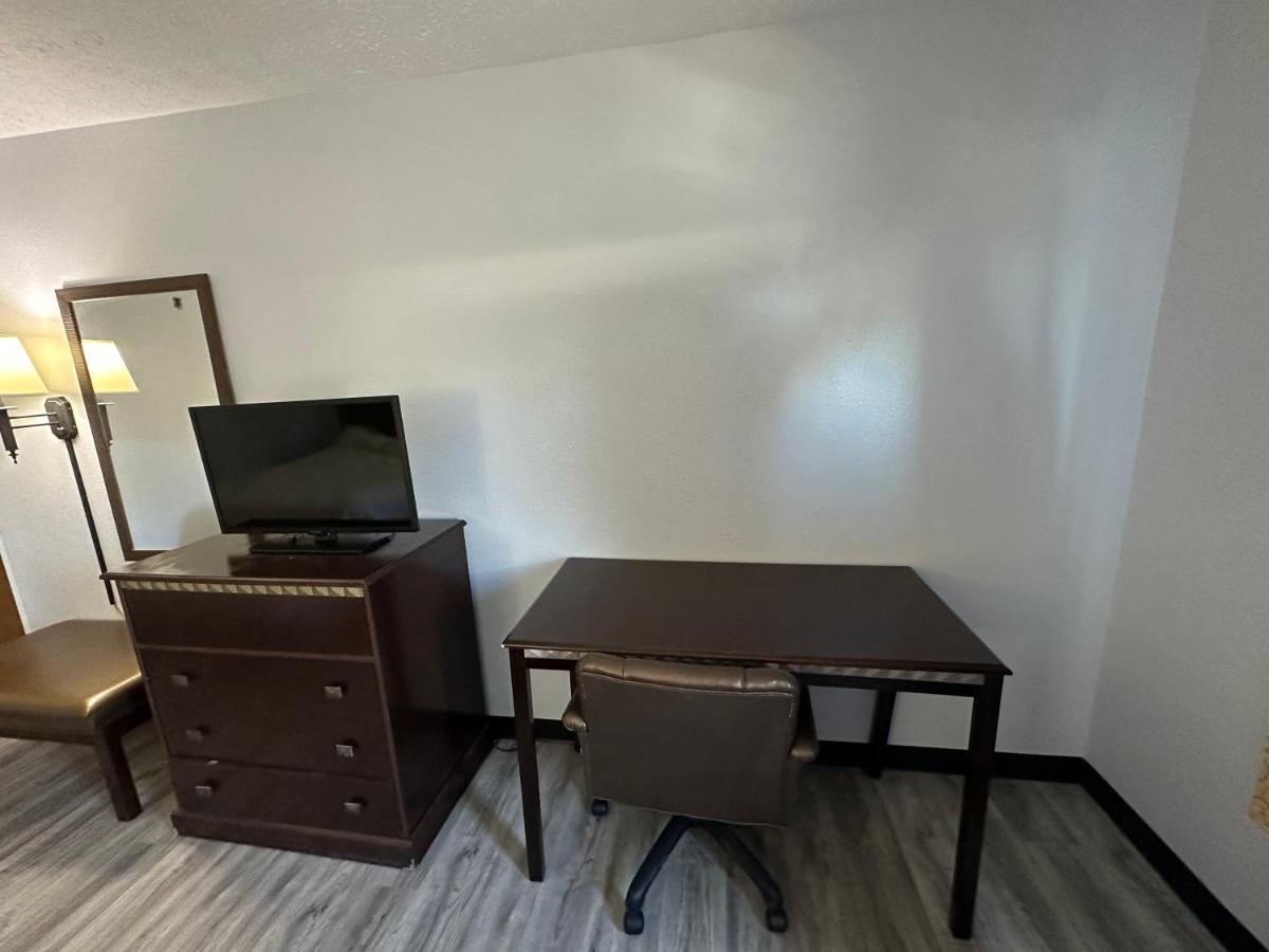 I65 Studio Suites Scottsburg Kültér fotó